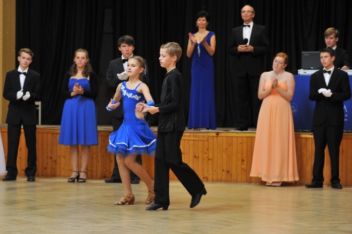 Taneční kurz 2016 - 1. prodloužená